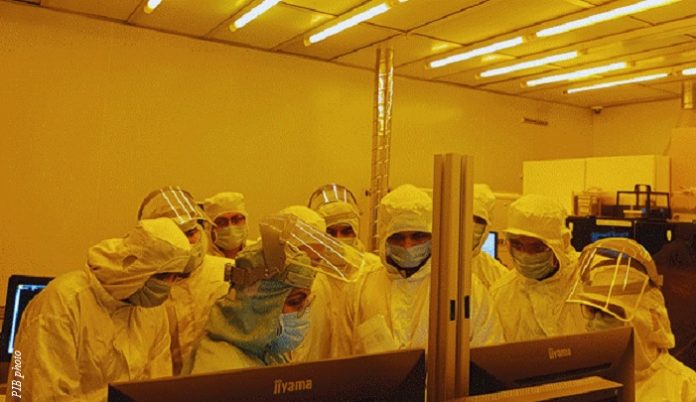 Semiconductor training 01